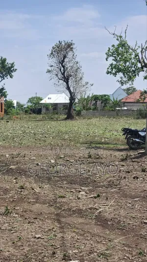 Viwanja Vya Makazi Na Biashara Arusha