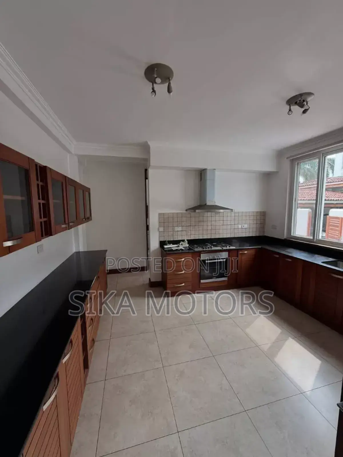 4bdrm Villa in Kinondoni for sale