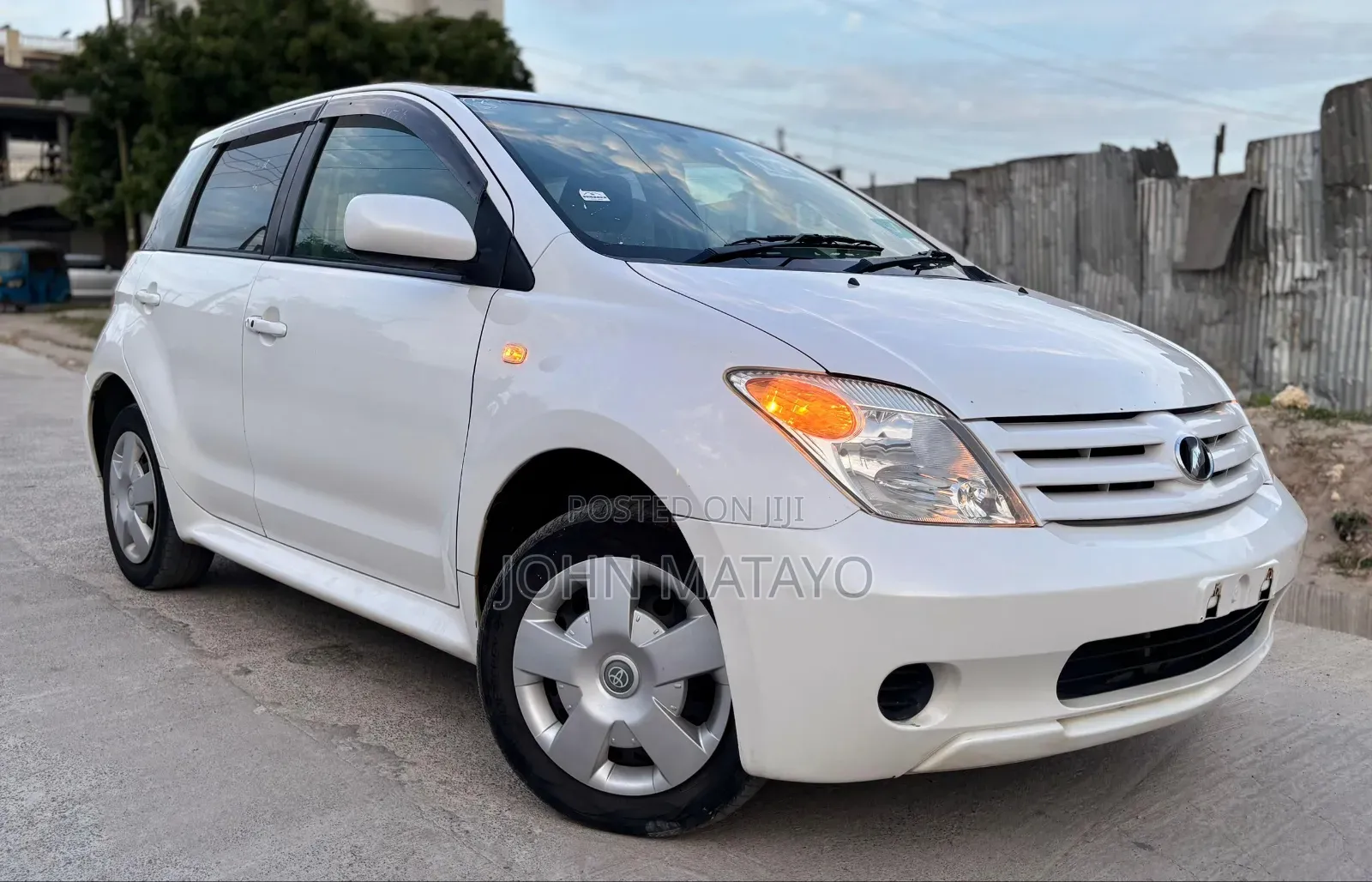Toyota IST 2006 White