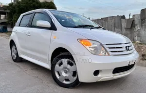 Toyota IST 2006 White