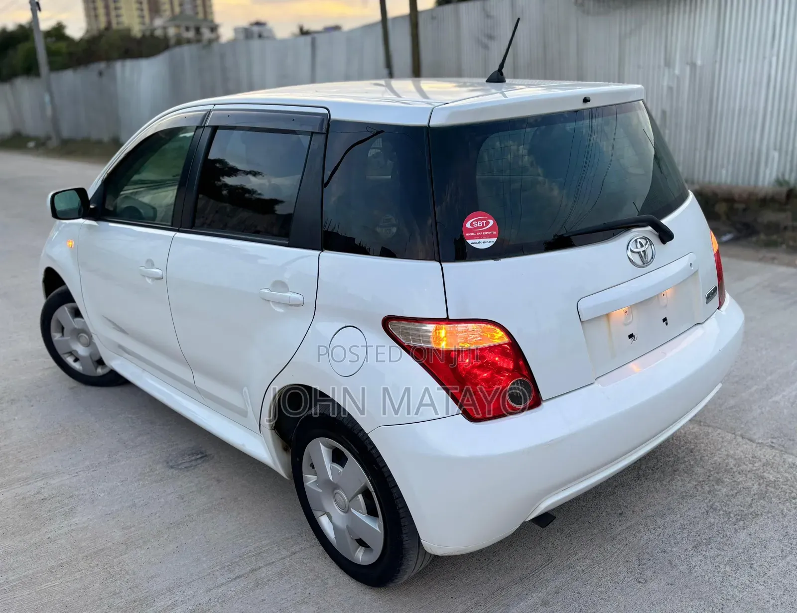 Toyota IST 2006 White