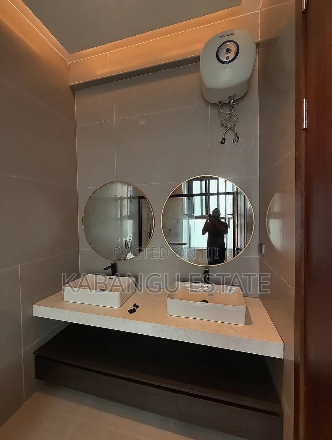 Furnished 3bdrm Apartment in Mbezibeach for rent