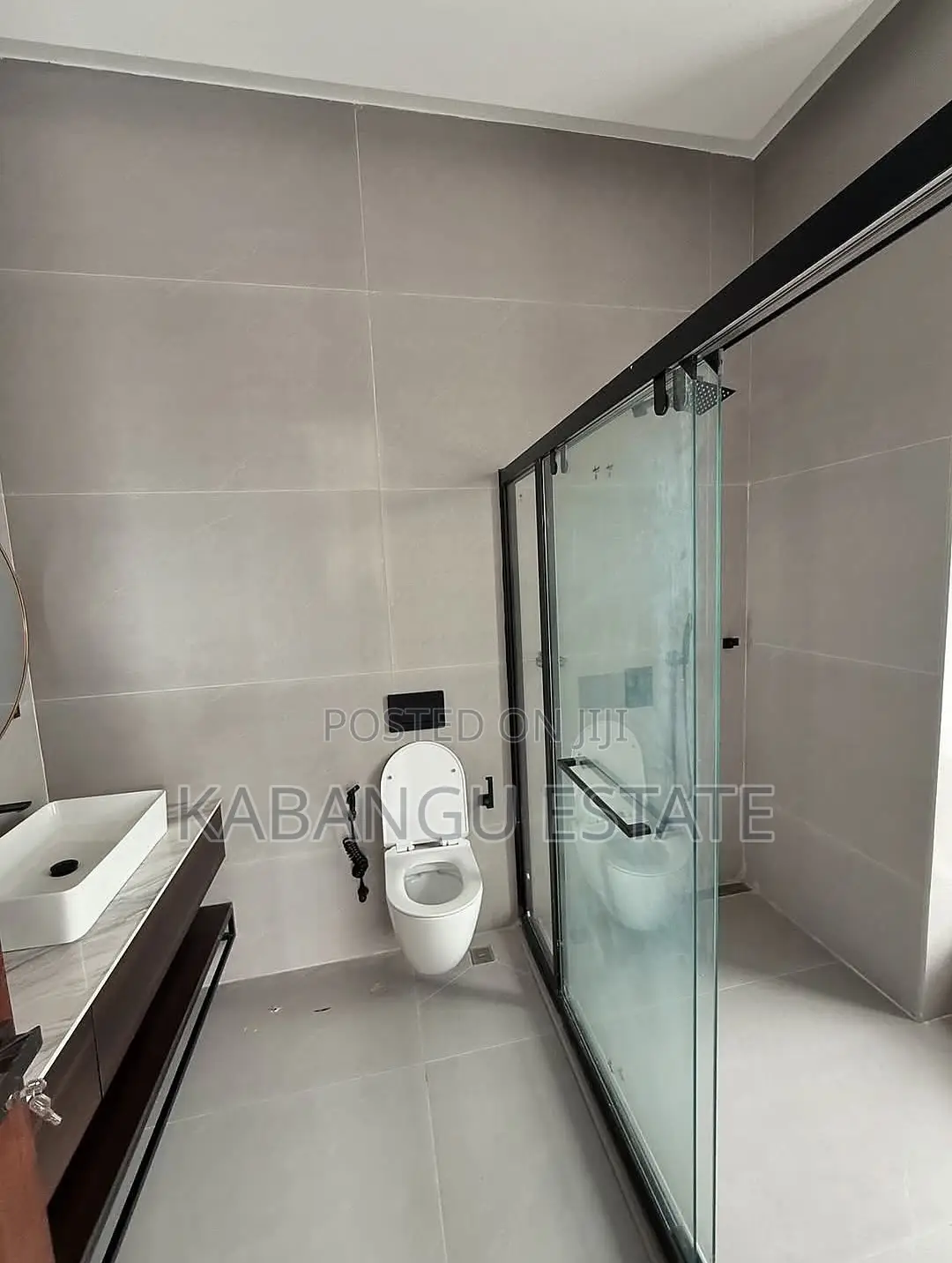 Furnished 3bdrm Apartment in Mbezibeach for rent