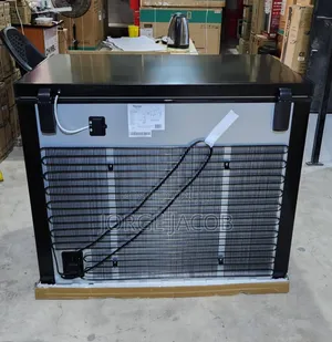 240l Hisense Freezer Fc320sh
