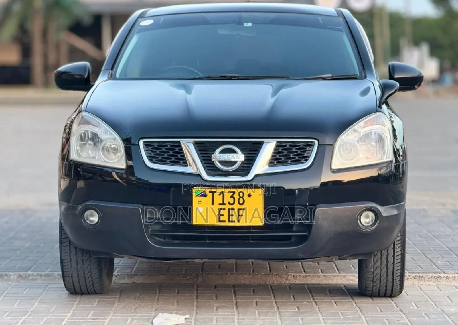 Nissan Dualis 2010 Black