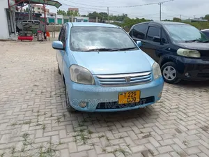 Toyota Raum 1.5 AWD 2006 Blue