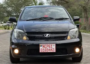 Toyota IST 2007 Black