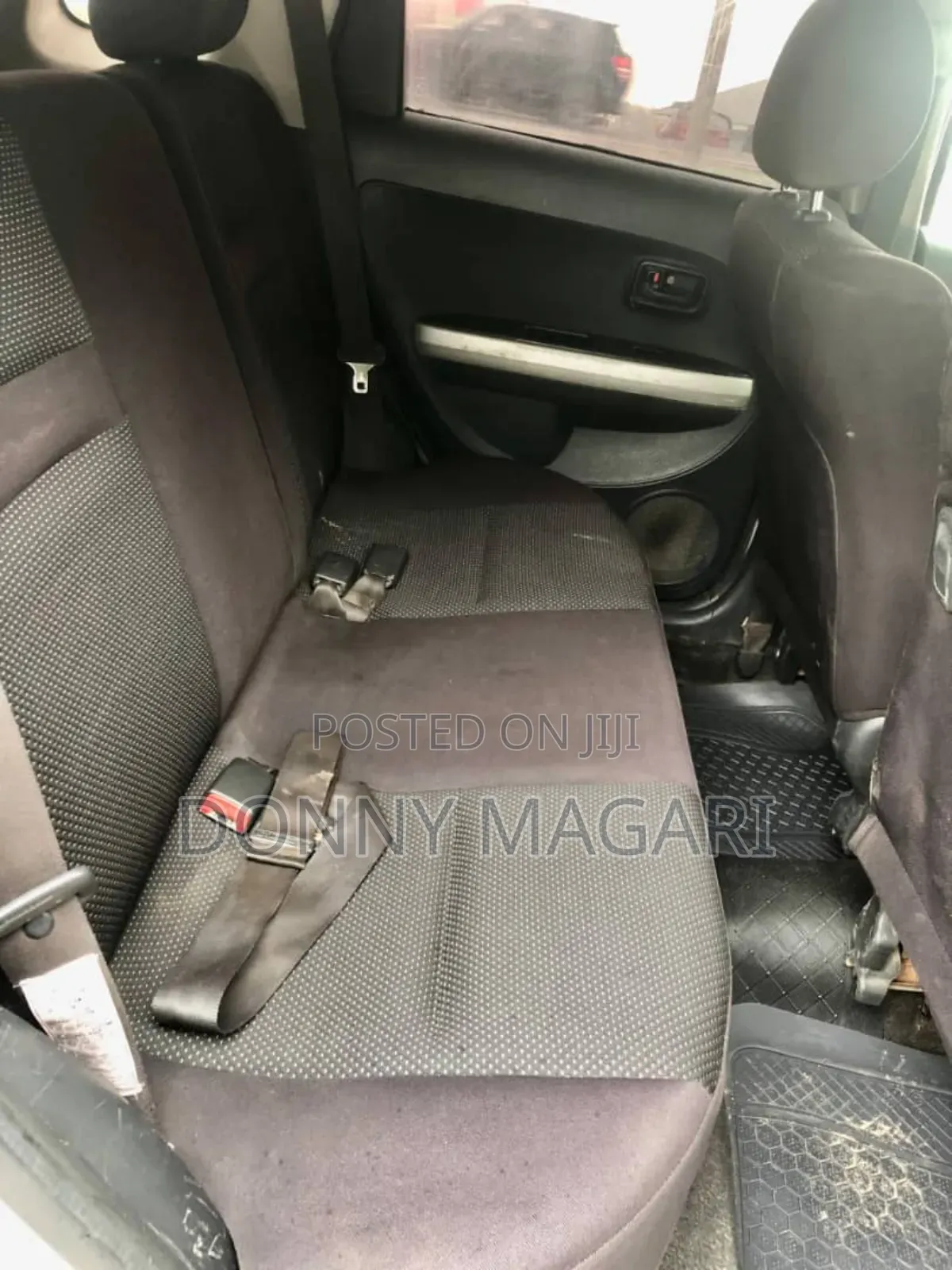 Toyota IST 2005 Silver