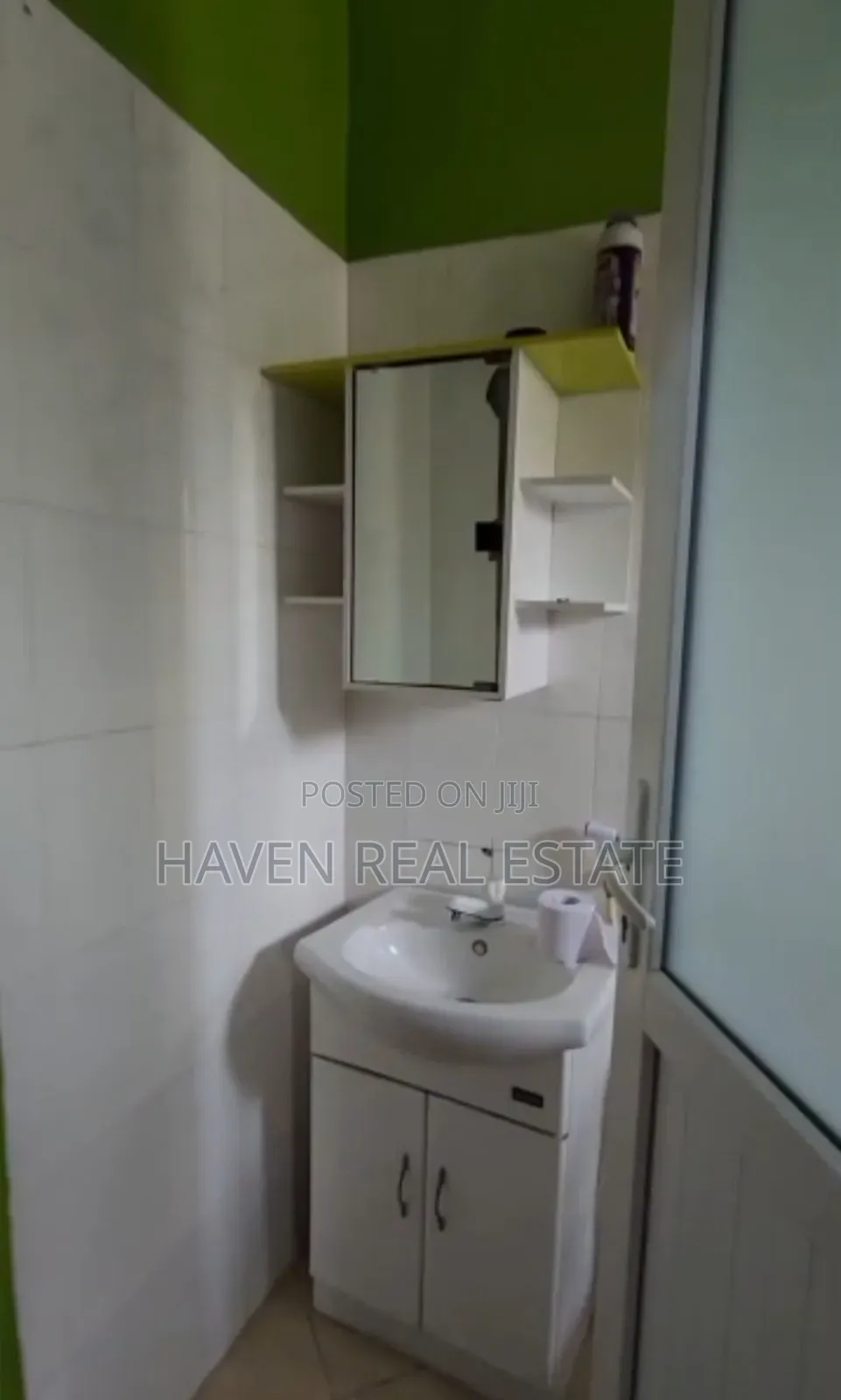 3bdrm House in Kinyerezi for sale