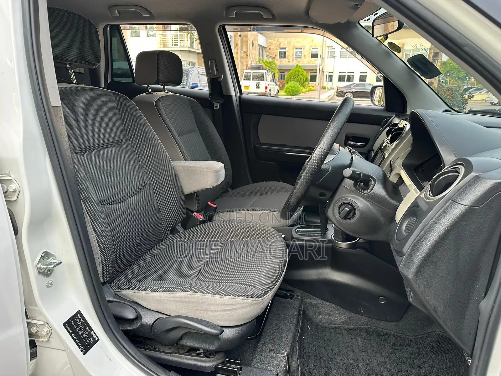 Mazda Verisa 2006 White