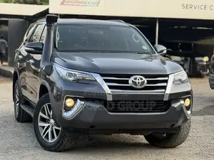 Toyota Fortuner 2.8 D AWD 2018 Gray