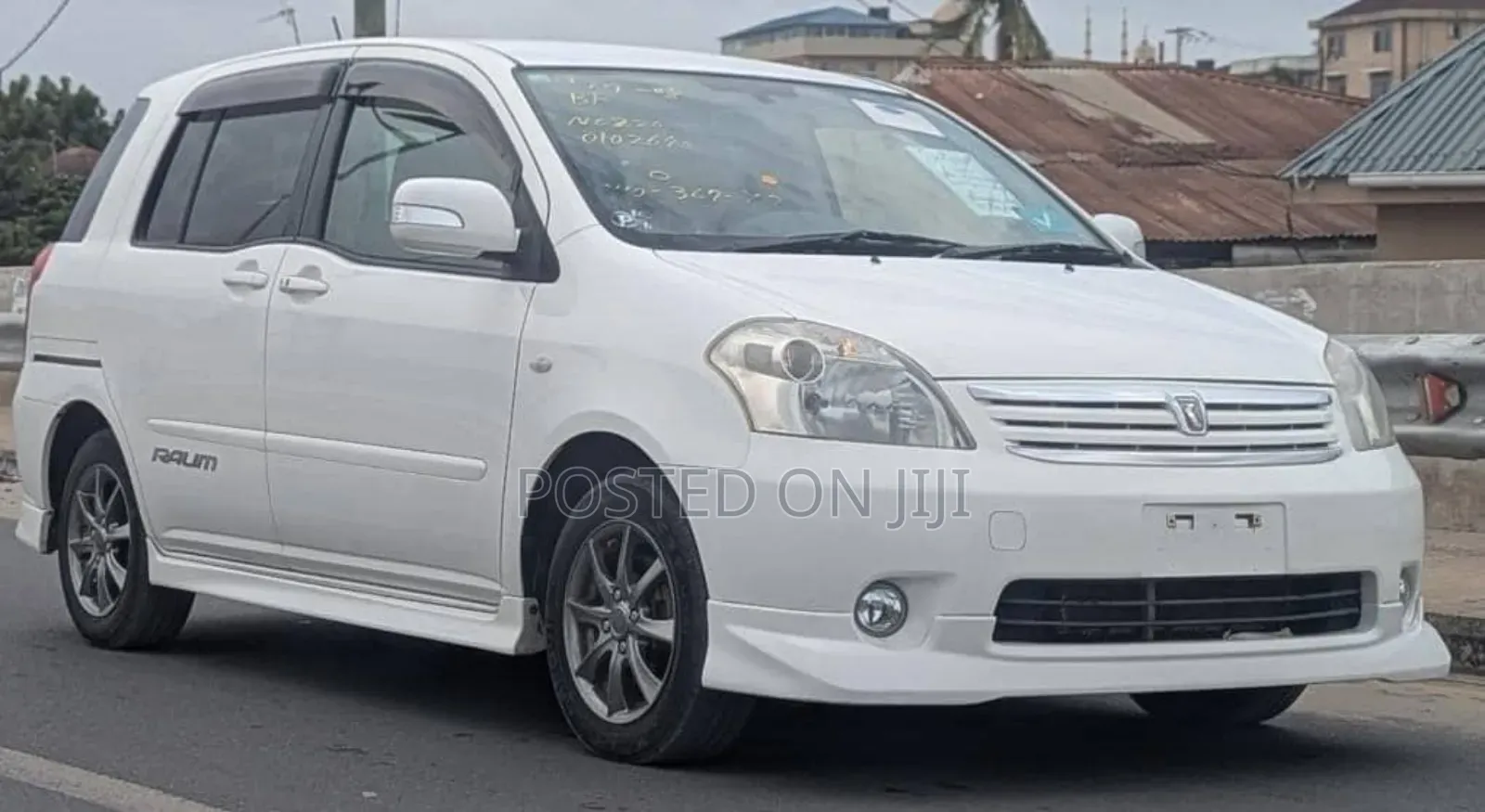 Toyota Raum 2006 White
