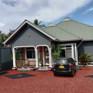 4bdrm House in Goba for rent