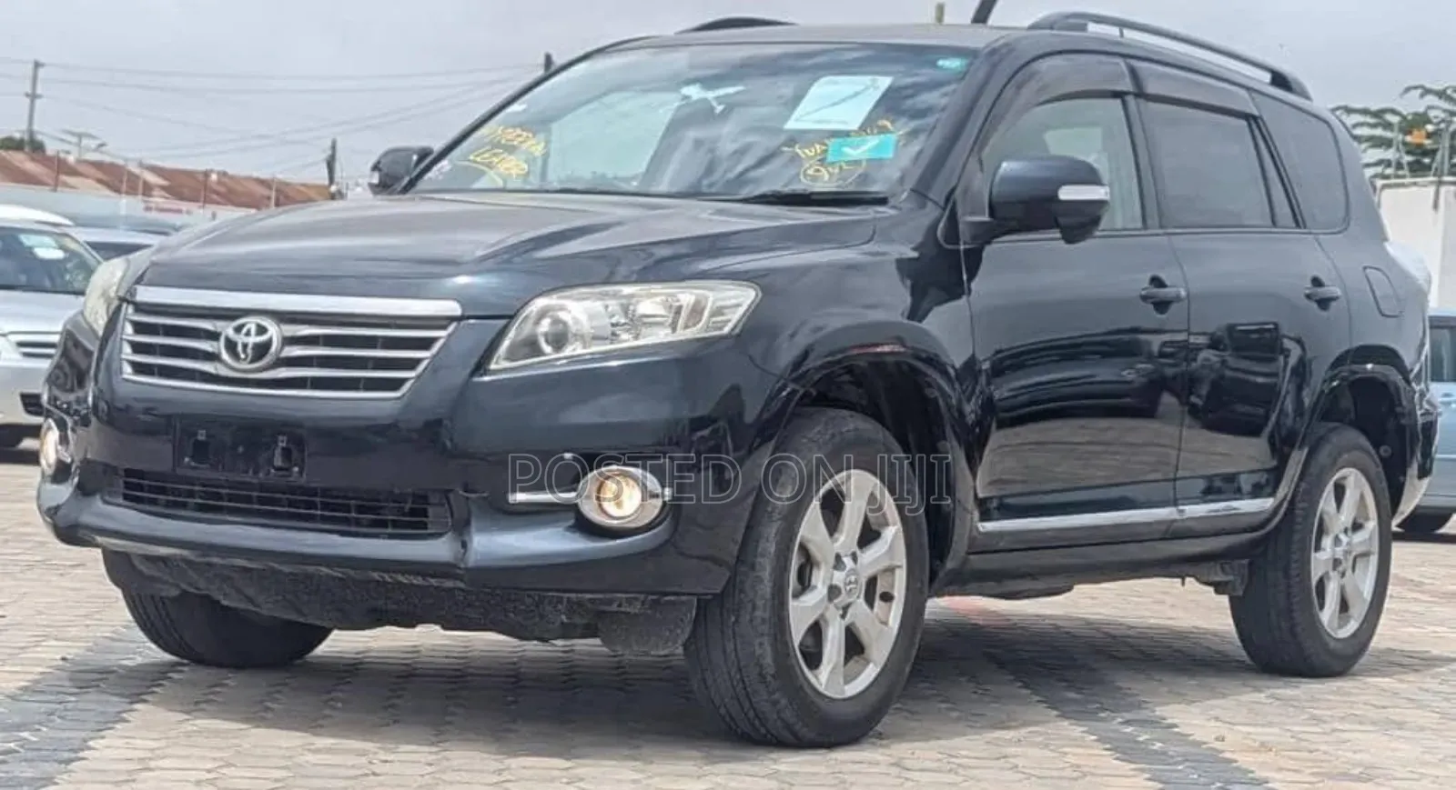 Toyota Vanguard 2013 Black