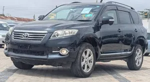 Toyota Vanguard 2013 Black