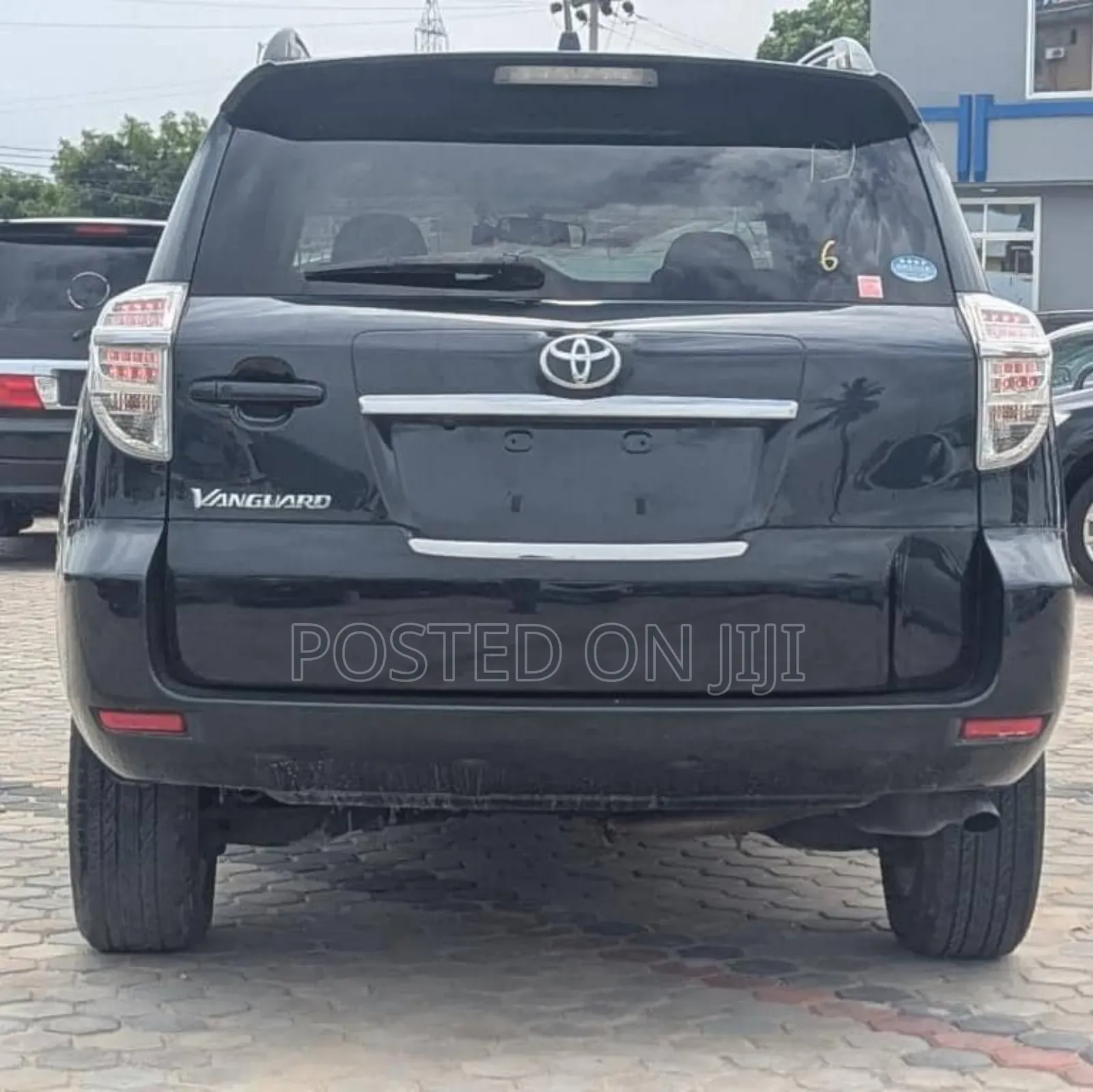 Toyota Vanguard 2013 Black