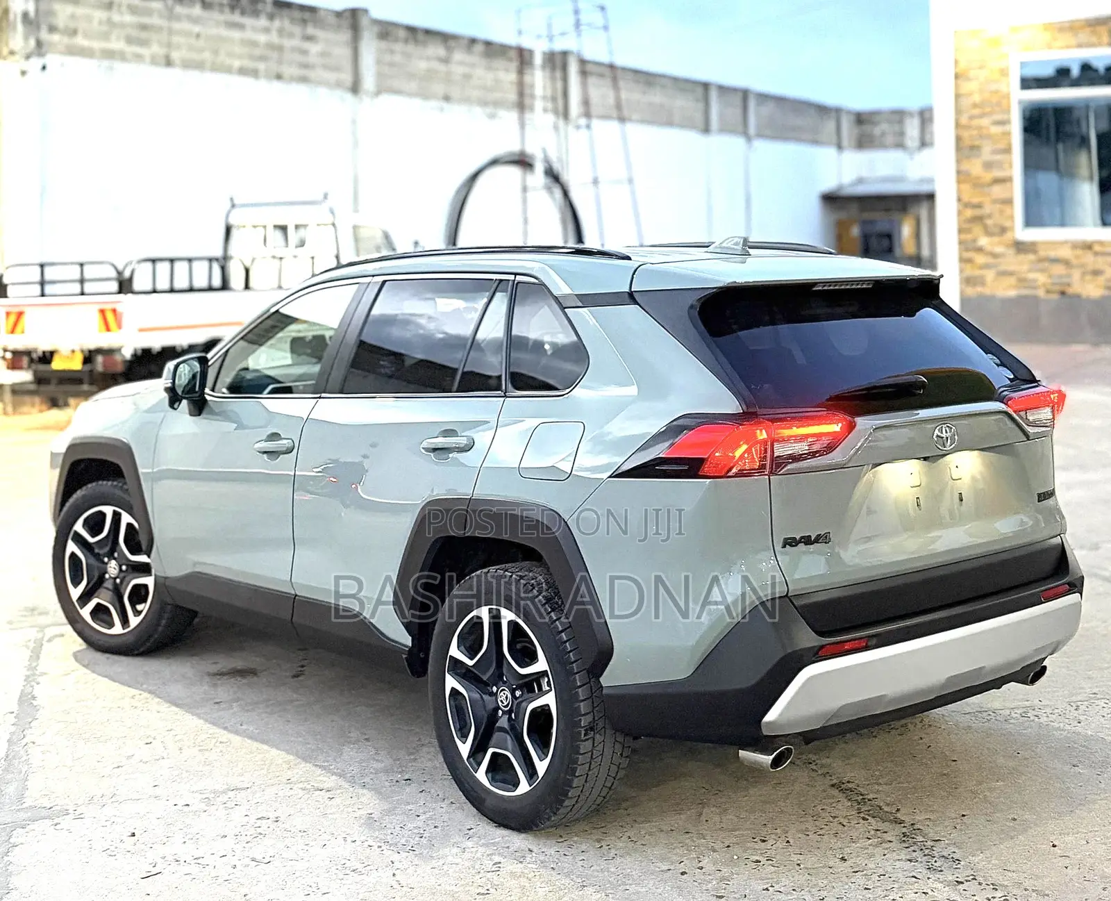 Toyota RAV4 Adventure 2019 Blue