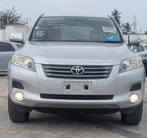 Toyota Vanguard 2007 Silver