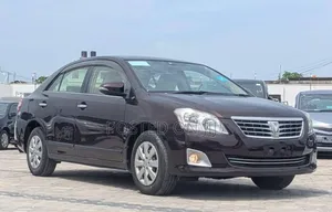 Toyota Premio 2013 Maroon