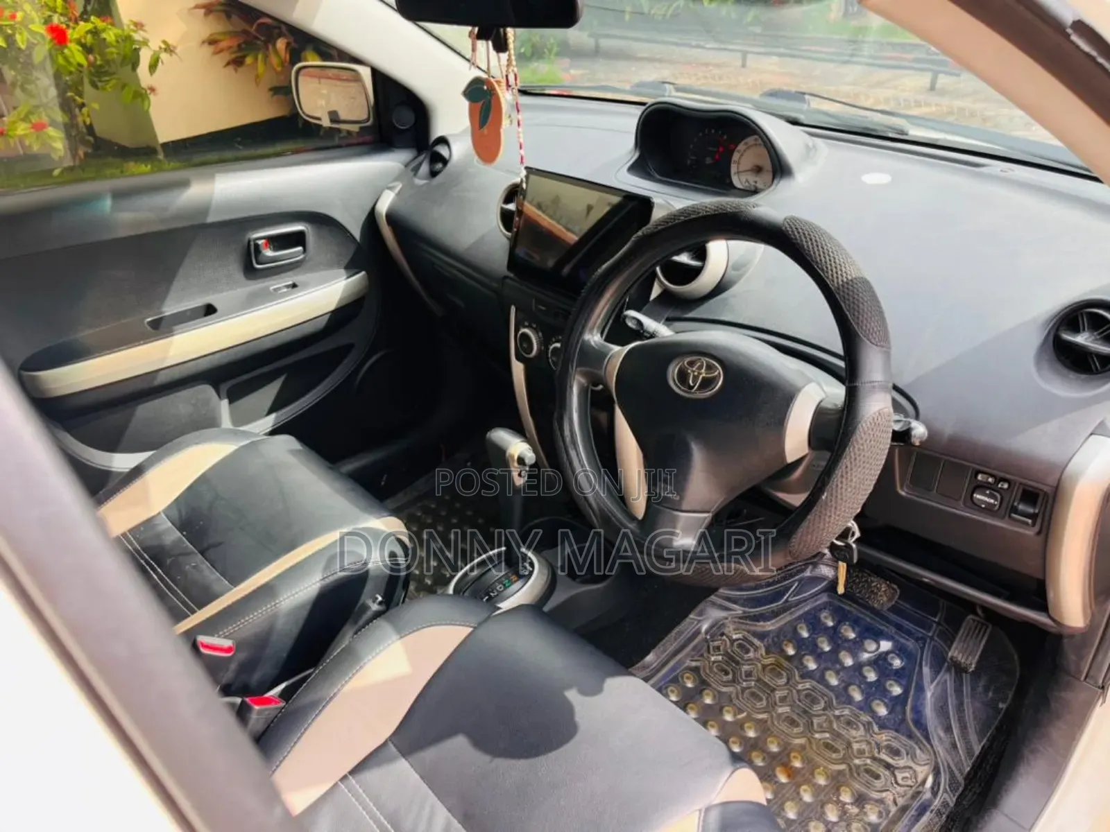 Toyota IST 2005 White
