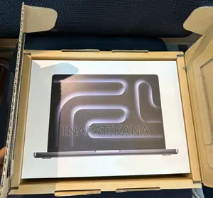 New Laptop Apple MacBook Pro 2025 M5 16GB Apple M5 SSD 512GB