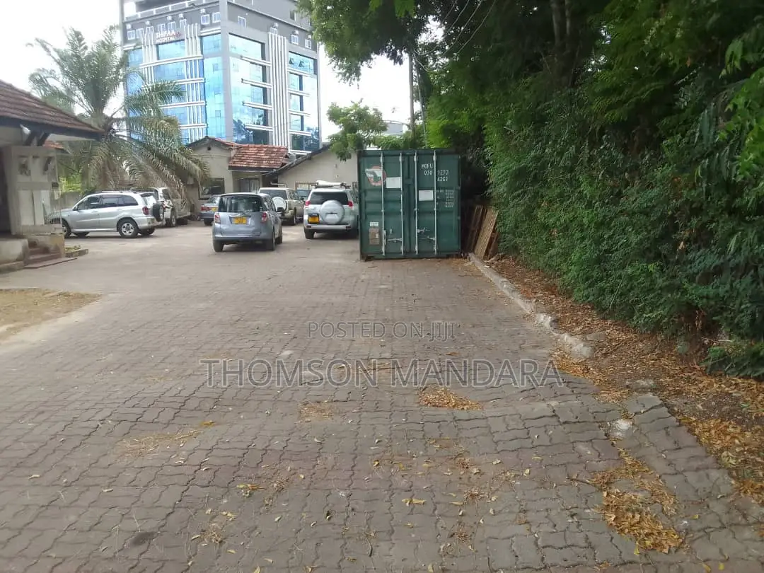 4bdrm House in Kinondoni, Hananasif for sale