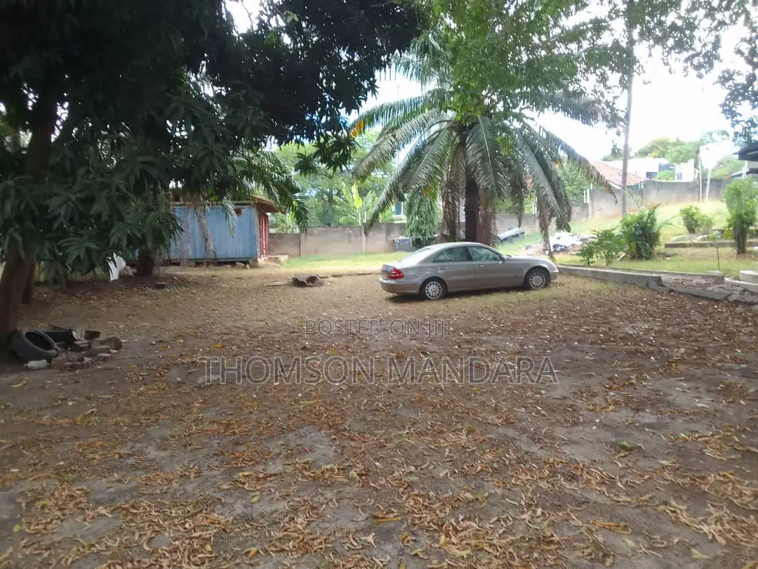 4bdrm House in Kinondoni, Hananasif for sale