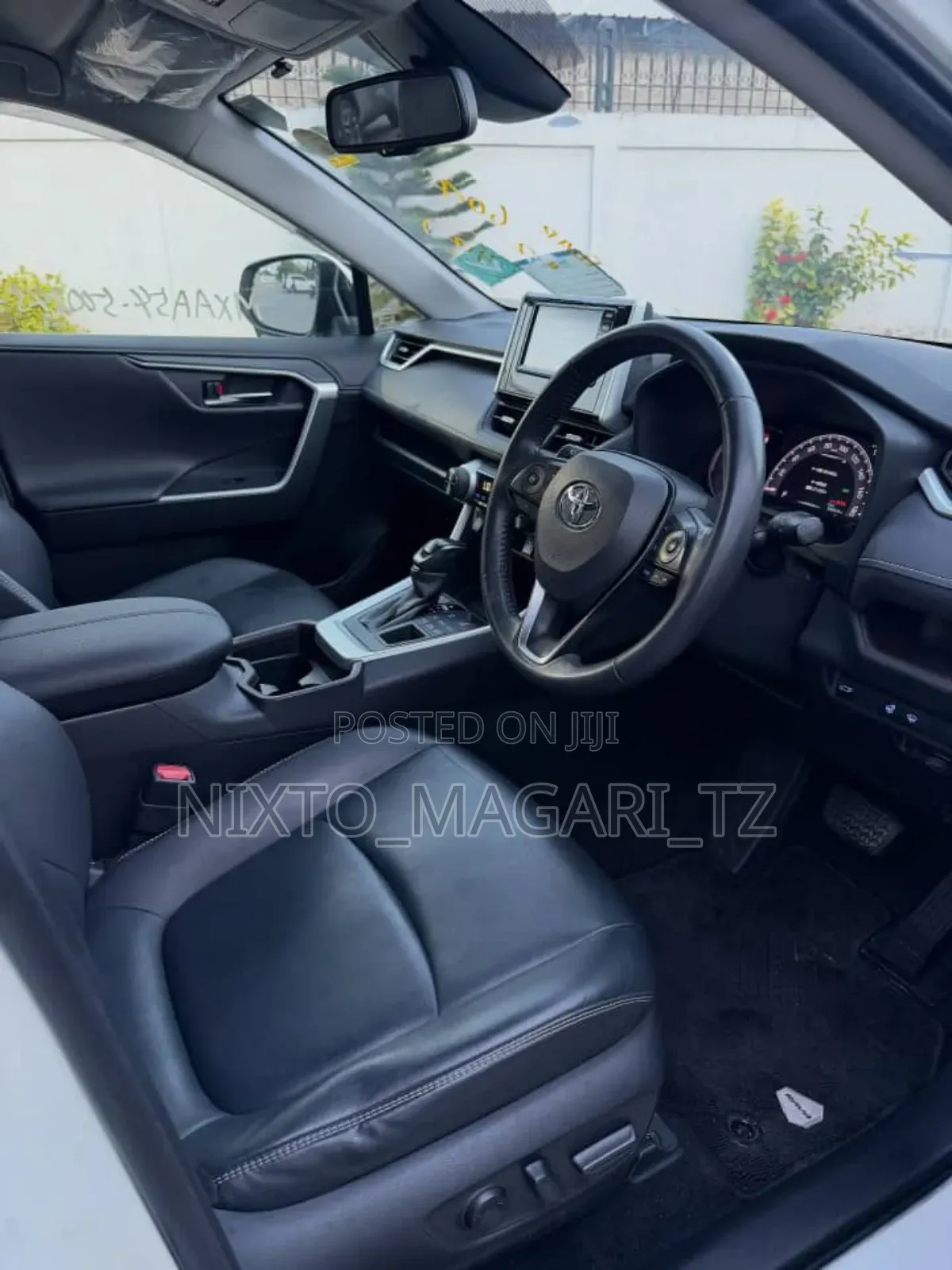 Toyota RAV4 2020 White