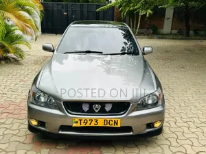 Toyota Altezza 2001 Gray
