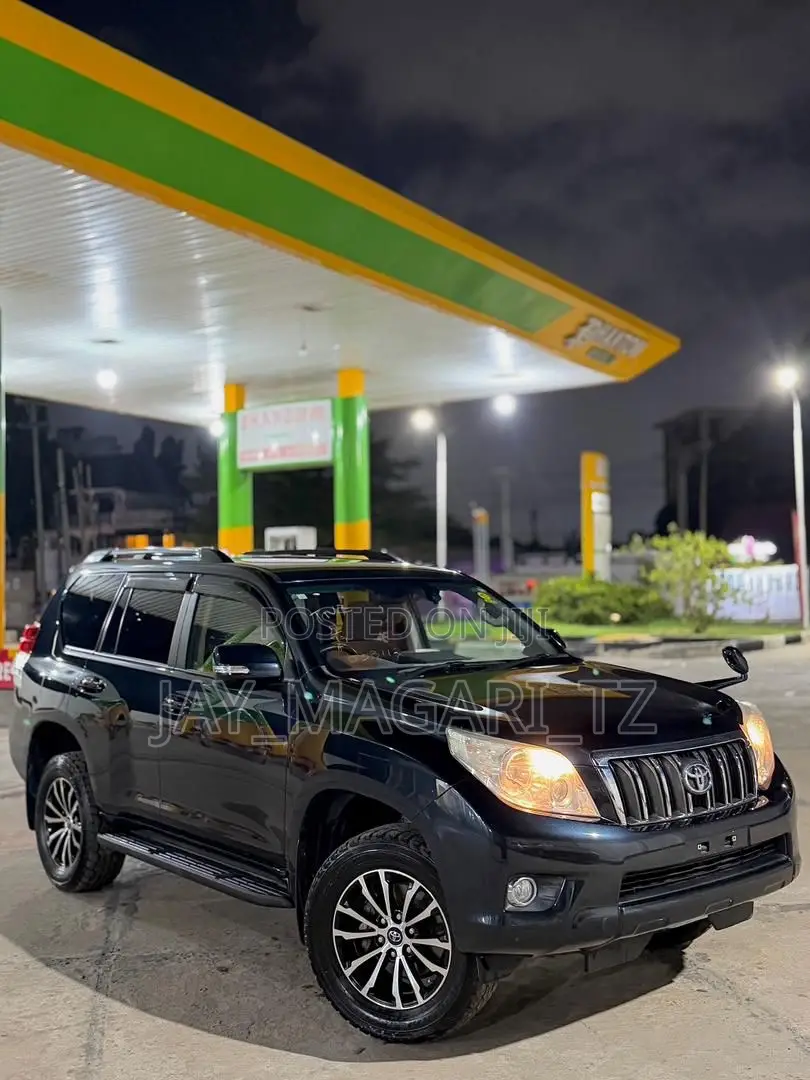 Toyota Land Cruiser Prado 2013 Blue