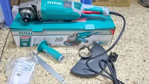 Total Angle Grinder 2600w 9"