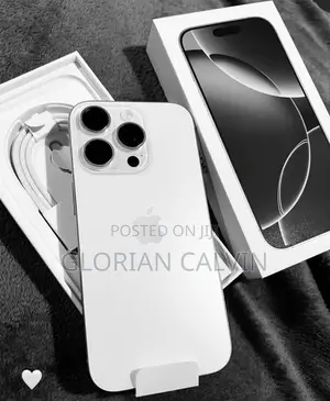 New Apple iPhone 15 Pro Max 256 GB White