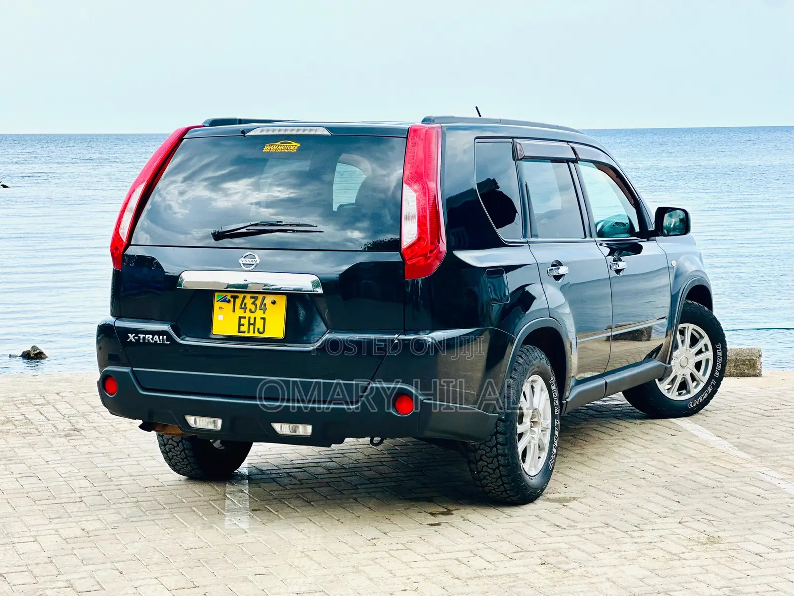 Nissan X-Trail 2011 Black