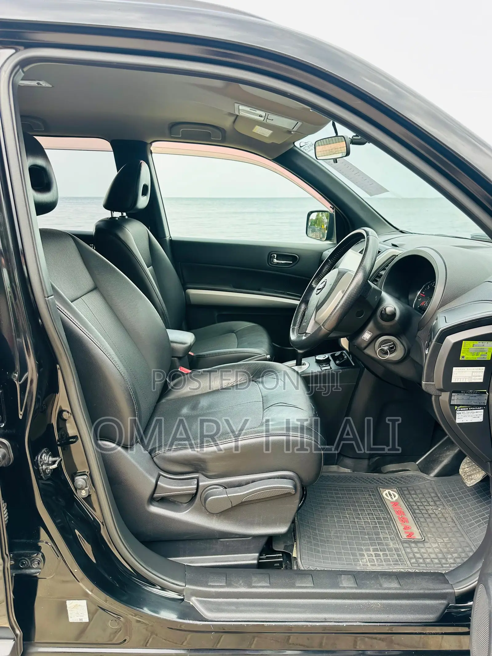 Nissan X-Trail 2011 Black