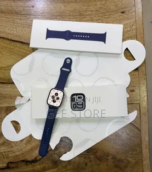 Apple Watch 8 42mm