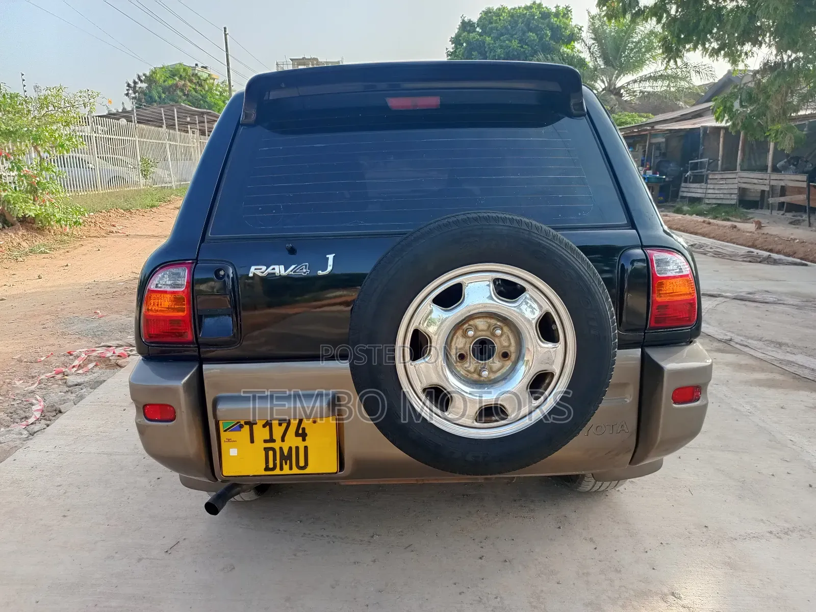 Toyota RAV4 1999 Black