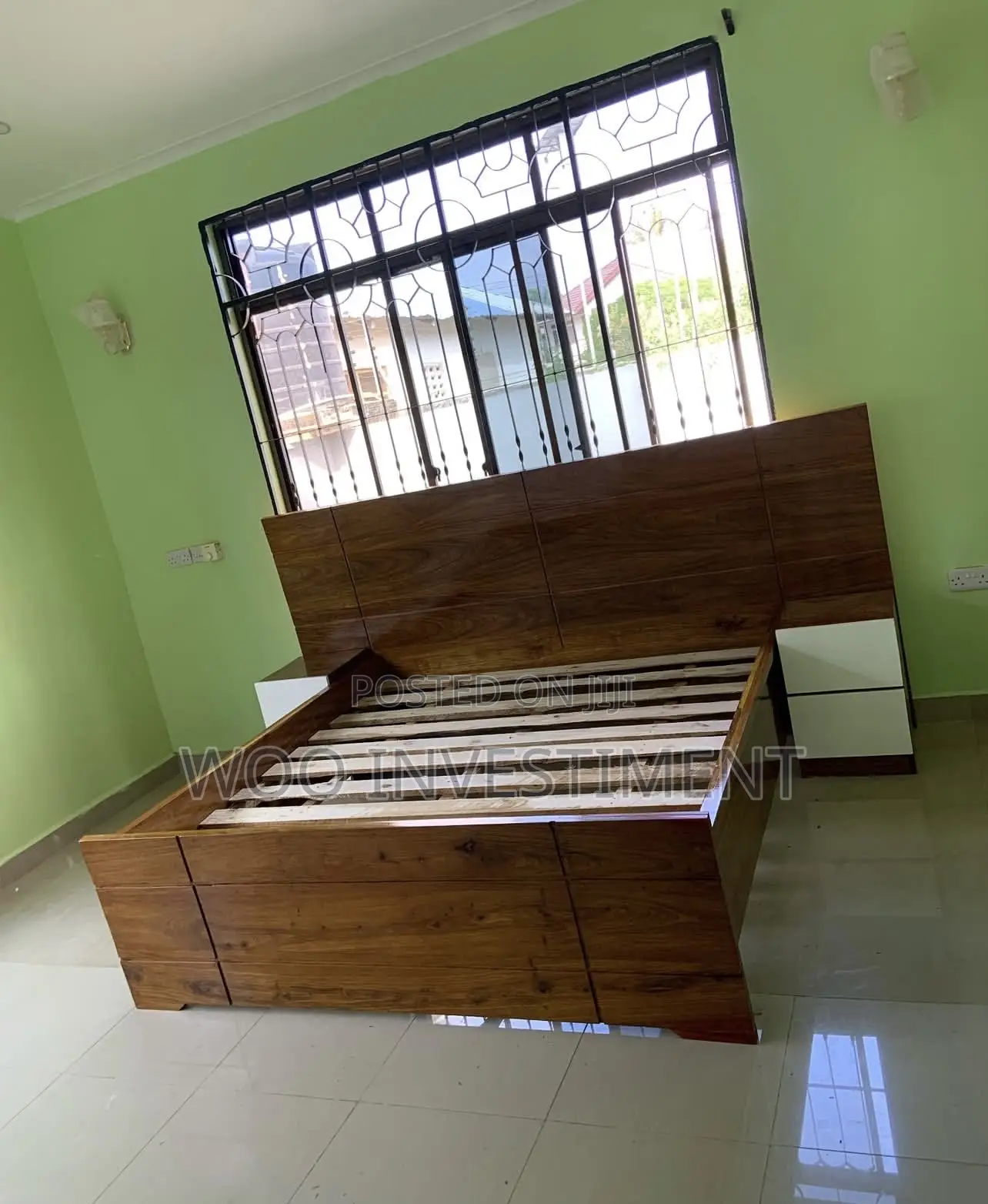 Furnitures Za Kisasa Vya Mbao (Classic Furnishings) Hardwood  