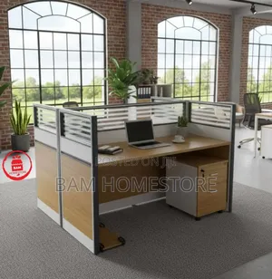 The Synergy Work Station for 2 Staffs
