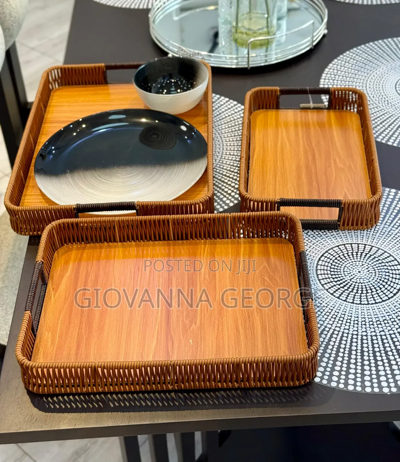 Serving Tray Za Kishua