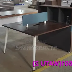 The Gb601 Duo-Flow Workstation for 2 Staffs