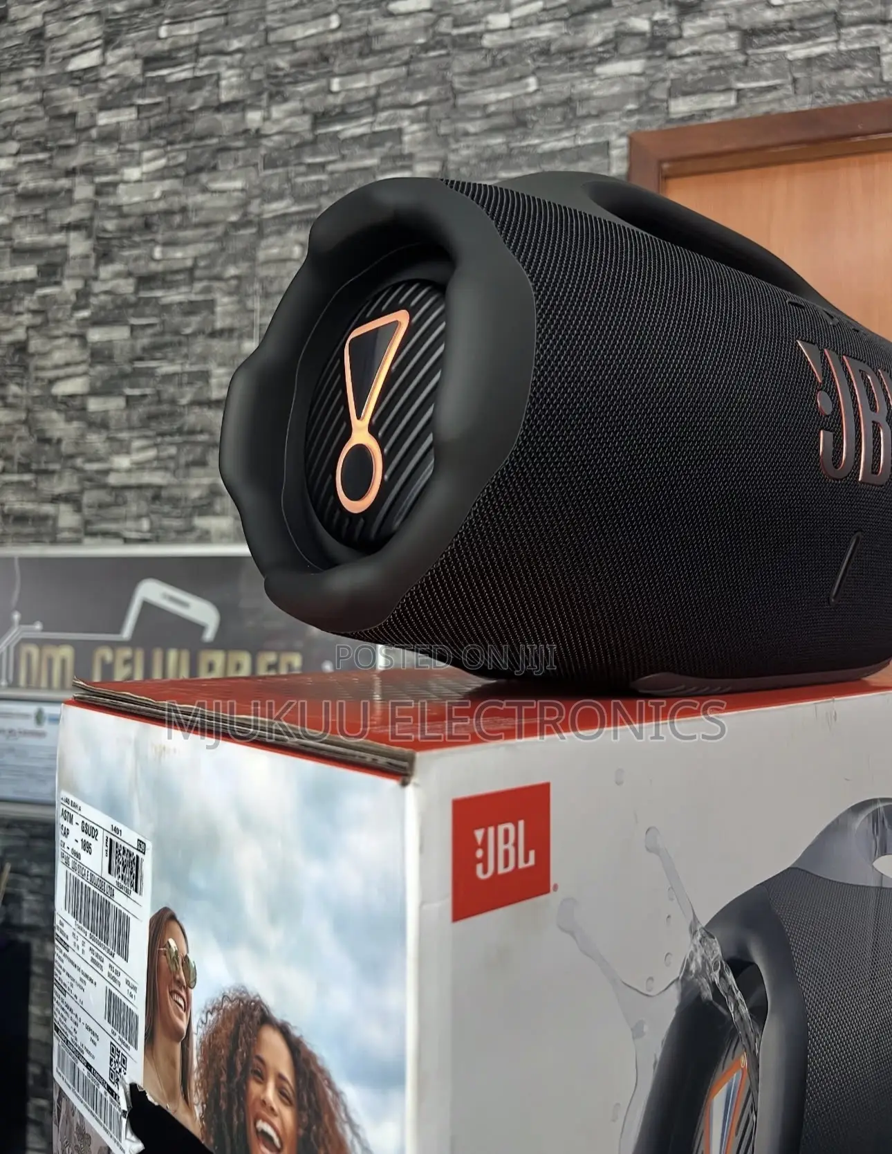 Boom Box 4