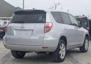 Toyota Vanguard 2007 Silver