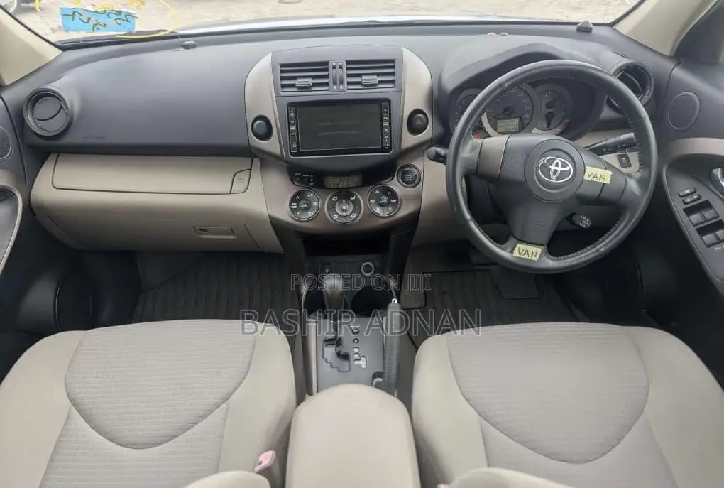 Toyota Vanguard 2007 Silver