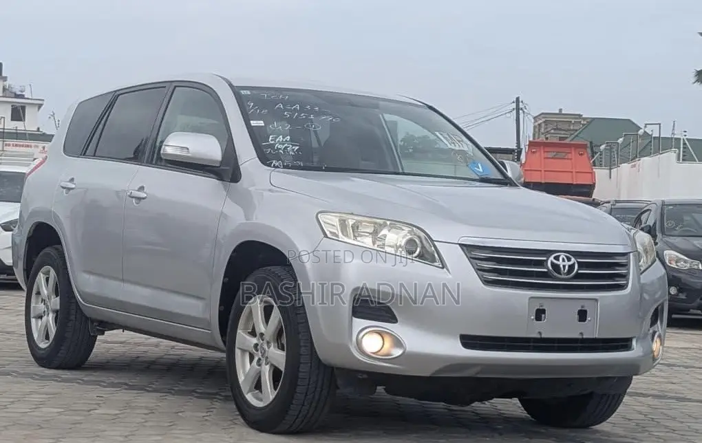 Toyota Vanguard 2007 Silver