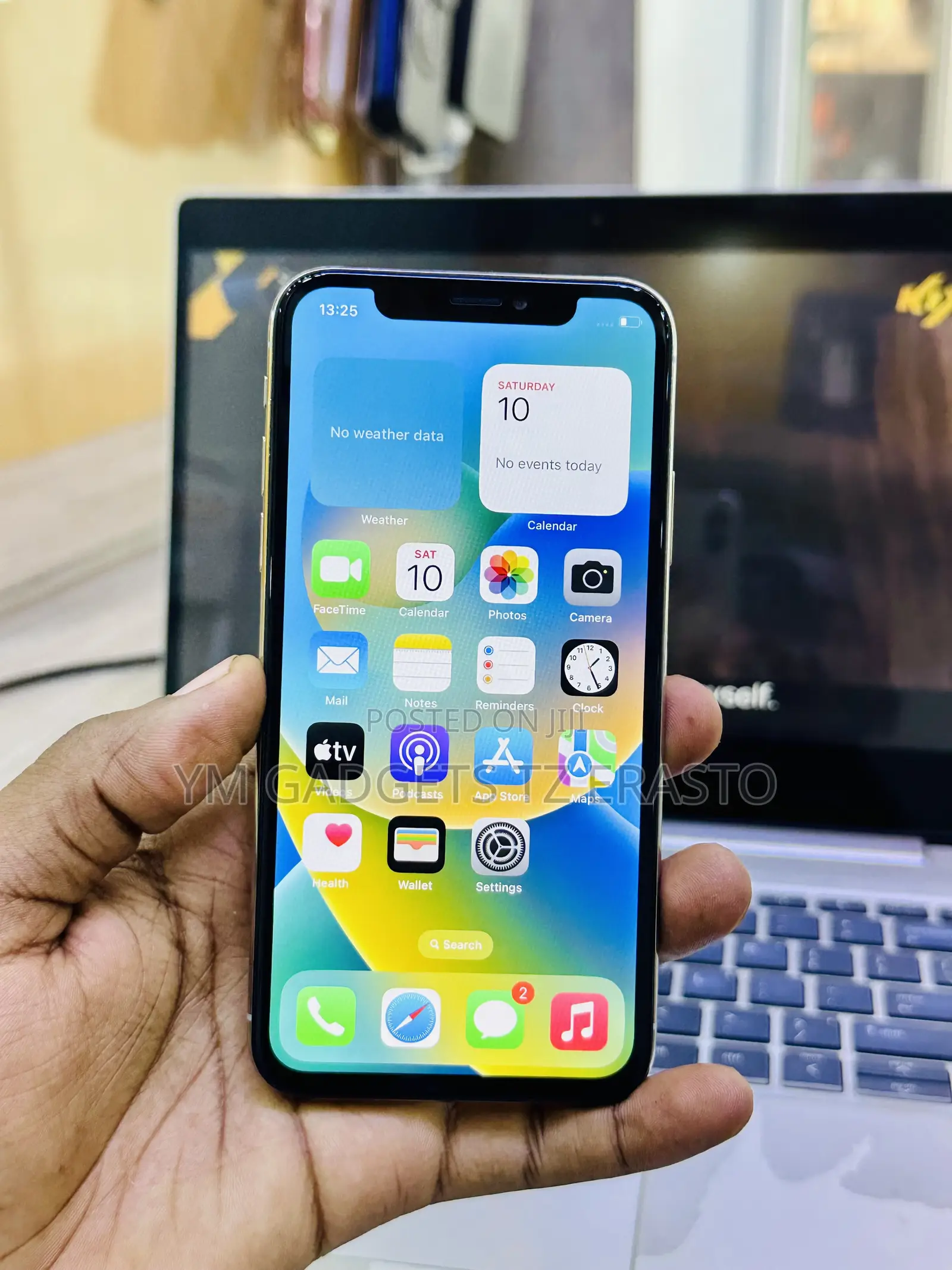 Apple iPhone X 64 GB White