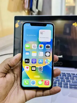 Apple iPhone X 64 GB White
