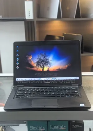 Laptop Dell Latitude E7270 8GB Intel Core I5 SSD 256GB
