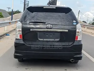 Toyota Wish 2005 Black