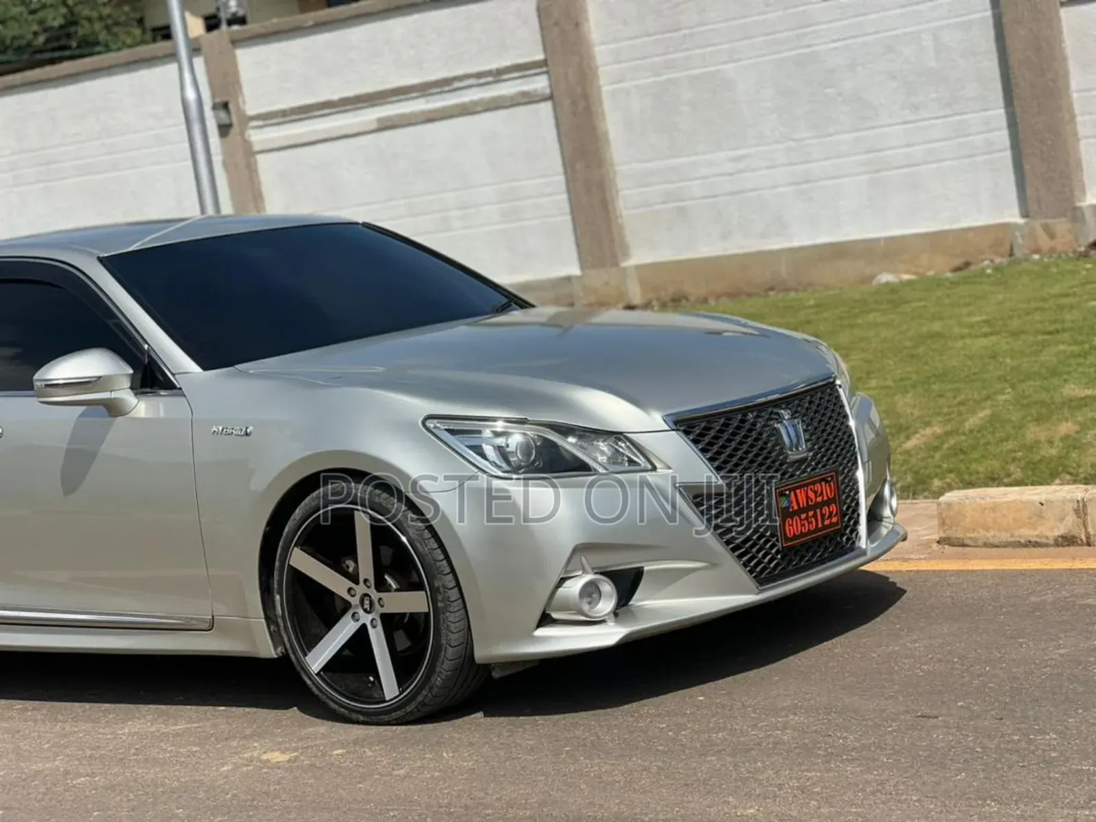 Toyota Crown 2014 Silver