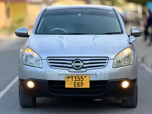 Nissan Dualis 2010 Silver
